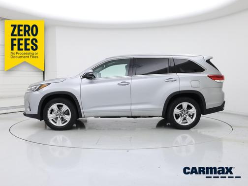 Silver 2017 Toyota Highlander Limited Platinum