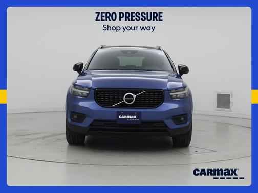 Blue 2021 Volvo XC40 T5 R-Design