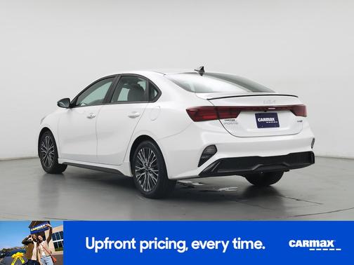White 2022 Kia Forte GT-Line