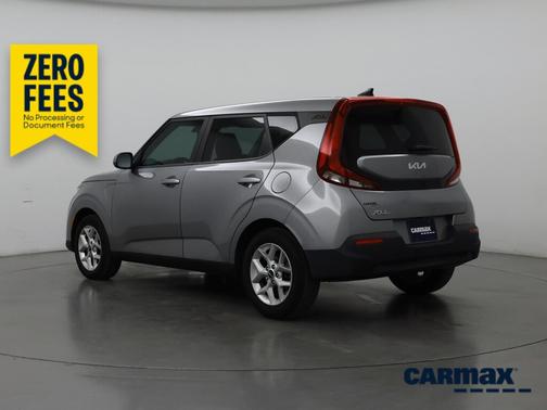 Gray 2022 Kia Soul LX