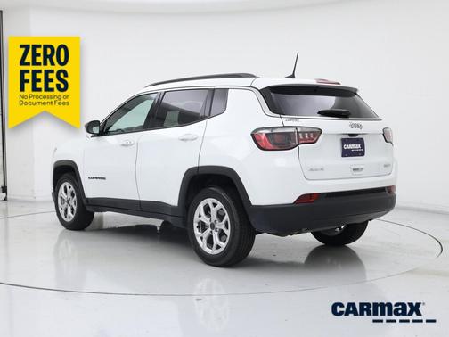 White 2025 Jeep Compass Latitude