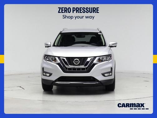 Silver 2017 Nissan Rogue SL