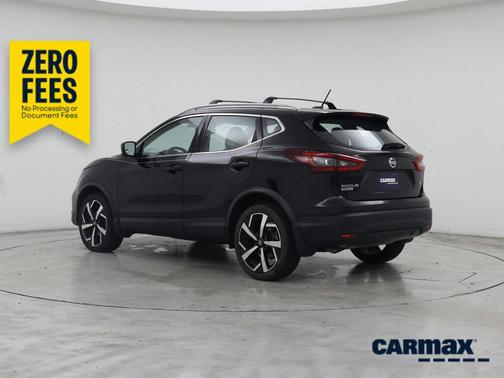 Black 2021 Nissan Rogue Sport SL