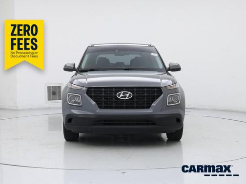 Gray 2022 Hyundai VENUE SE