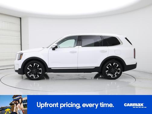 White 2024 Kia Telluride SX Prestige