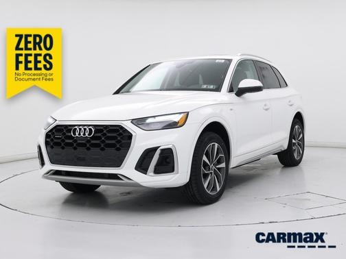 White 2023 Audi Q5 S-Line Premium Plus