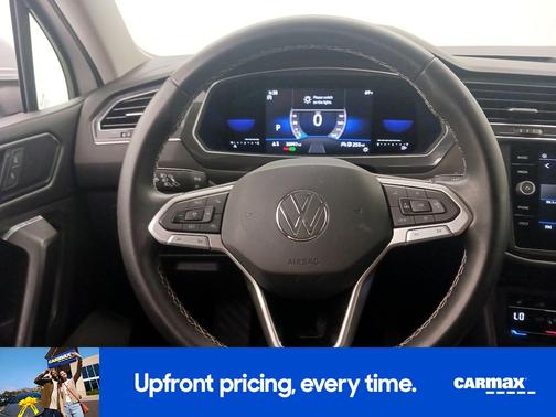 White 2023 Volkswagen Tiguan SE