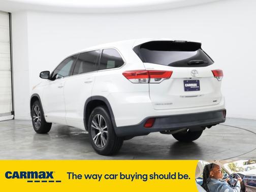 2017 Toyota Highlander LE