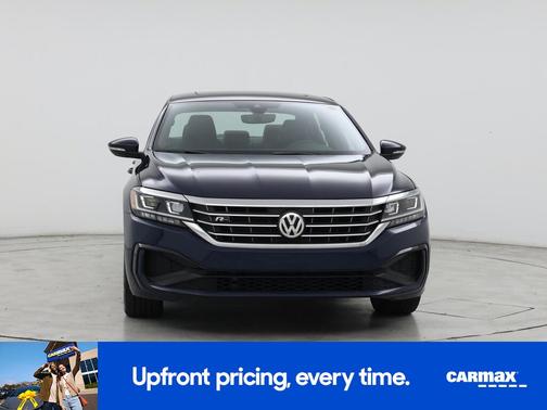 2022 Volkswagen Passat R-Line