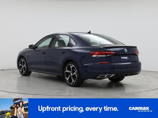 2022 Volkswagen Passat R-Line