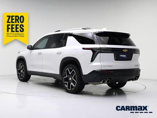 White 2025 Chevrolet Traverse High Country