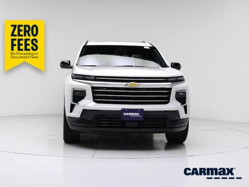 White 2025 Chevrolet Traverse High Country