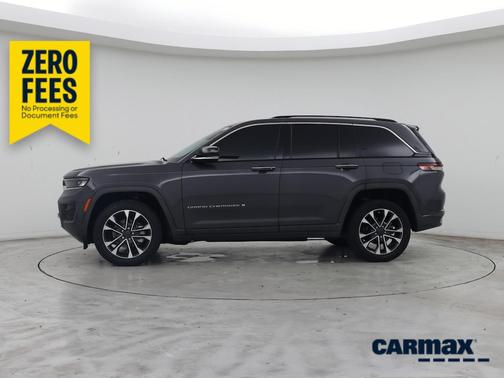 Gray 2022 Jeep Grand Cherokee Overland