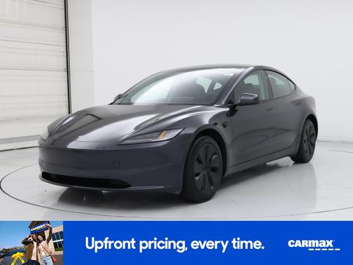 Gray 2024 Tesla Model 3 Long Range