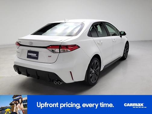 White 2024 Toyota Corolla SE