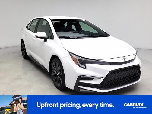White 2024 Toyota Corolla SE