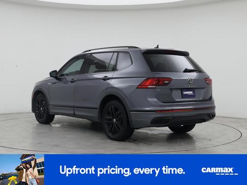 Gray 2022 Volkswagen Tiguan SE R-Line Black
