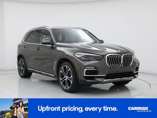 Green 2021 BMW X5 sDrive40i