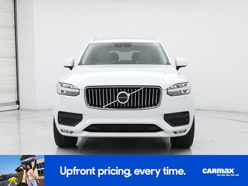 2021 Volvo XC90 T5 Momentum