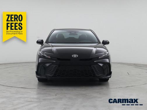 Black 2025 Toyota Camry SE