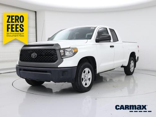 White 2019 Toyota Tundra SR5