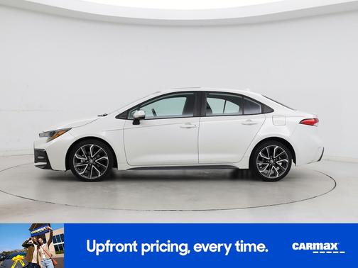 White 2020 Toyota Corolla SE