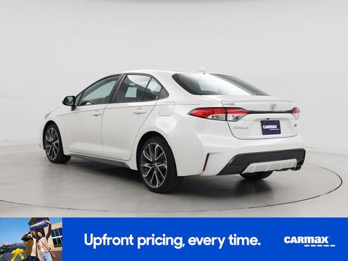 White 2020 Toyota Corolla SE