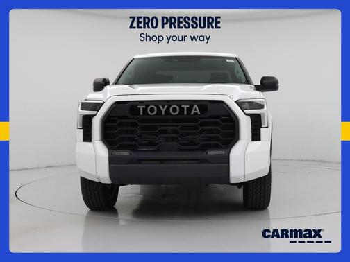 White 2022 Toyota Tundra SR5