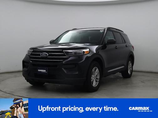 Black 2022 Ford Explorer XLT