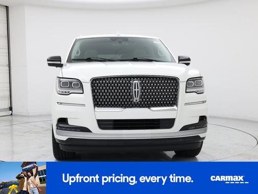 2022 Lincoln Navigator Standard