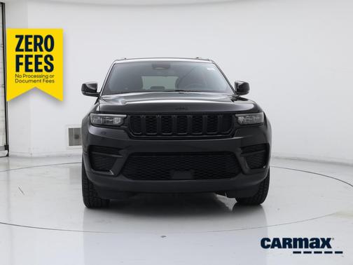 Black 2023 Jeep Grand Cherokee Altitude