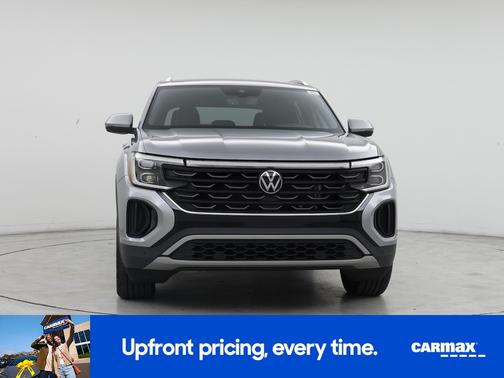 2024 Volkswagen Atlas Cross Sport SE w/Tech