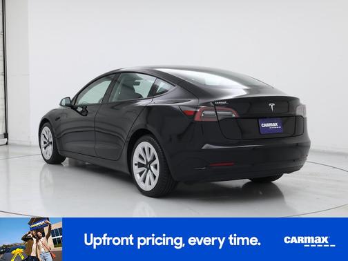 Black 2023 Tesla Model 3