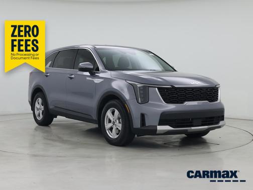 Silver 2025 Kia Sorento LX