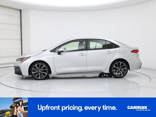 Silver 2022 Toyota Corolla SE