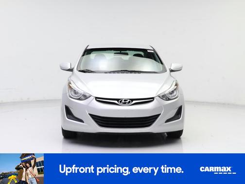 Silver 2015 Hyundai ELANTRA SE