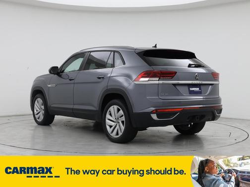2022 Volkswagen Atlas Cross Sport SE w/Tech