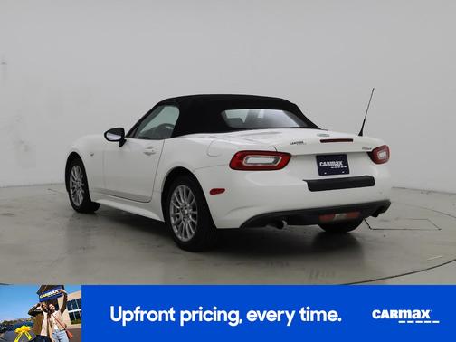 2017 FIAT 124 Spider Classica