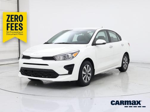 White 2022 Kia Rio S