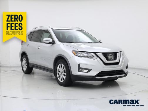 Silver 2017 Nissan Rogue SV