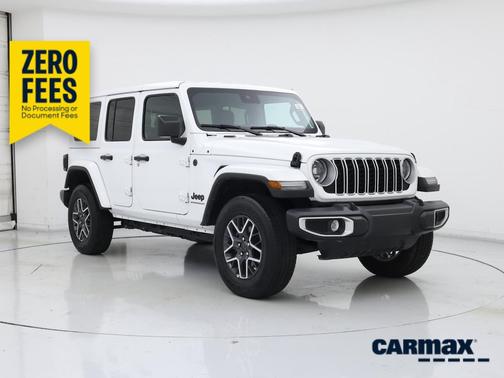 White 2025 Jeep Wrangler Sahara