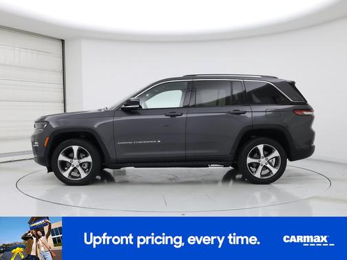 Gray 2023 Jeep Grand Cherokee Limited