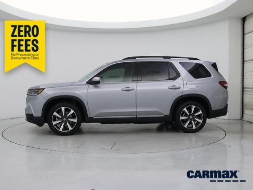 Silver 2025 Honda Pilot Touring+