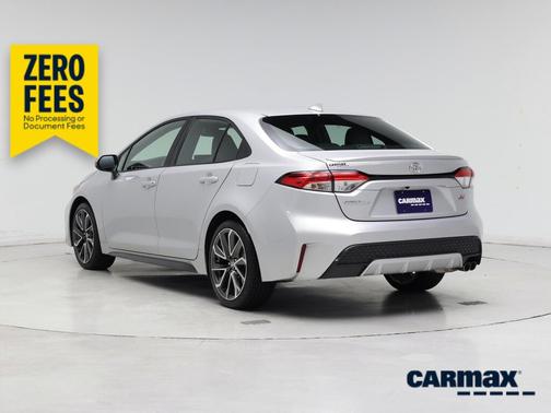 Silver 2022 Toyota Corolla SE