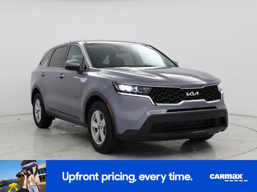 Silver 2023 Kia Sorento LX