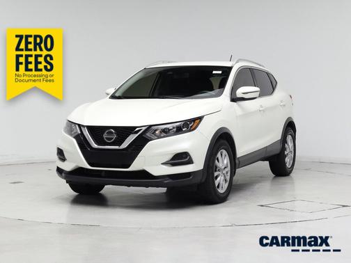 Pearl 2020 Nissan Rogue Sport SV