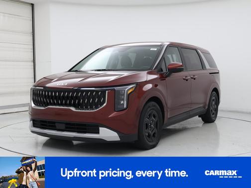 Red 2025 Kia Carnival LXS