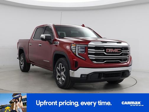 Red 2022 GMC Sierra 1500 SLT