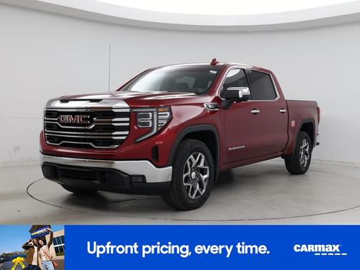 Red 2022 GMC Sierra 1500 SLT
