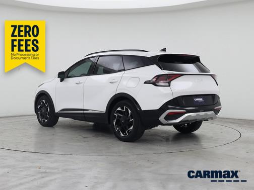 White 2023 Kia Sportage SX Prestige